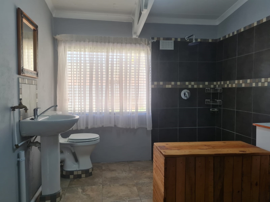 3 Bedroom Property for Sale in Ladismith Western Cape